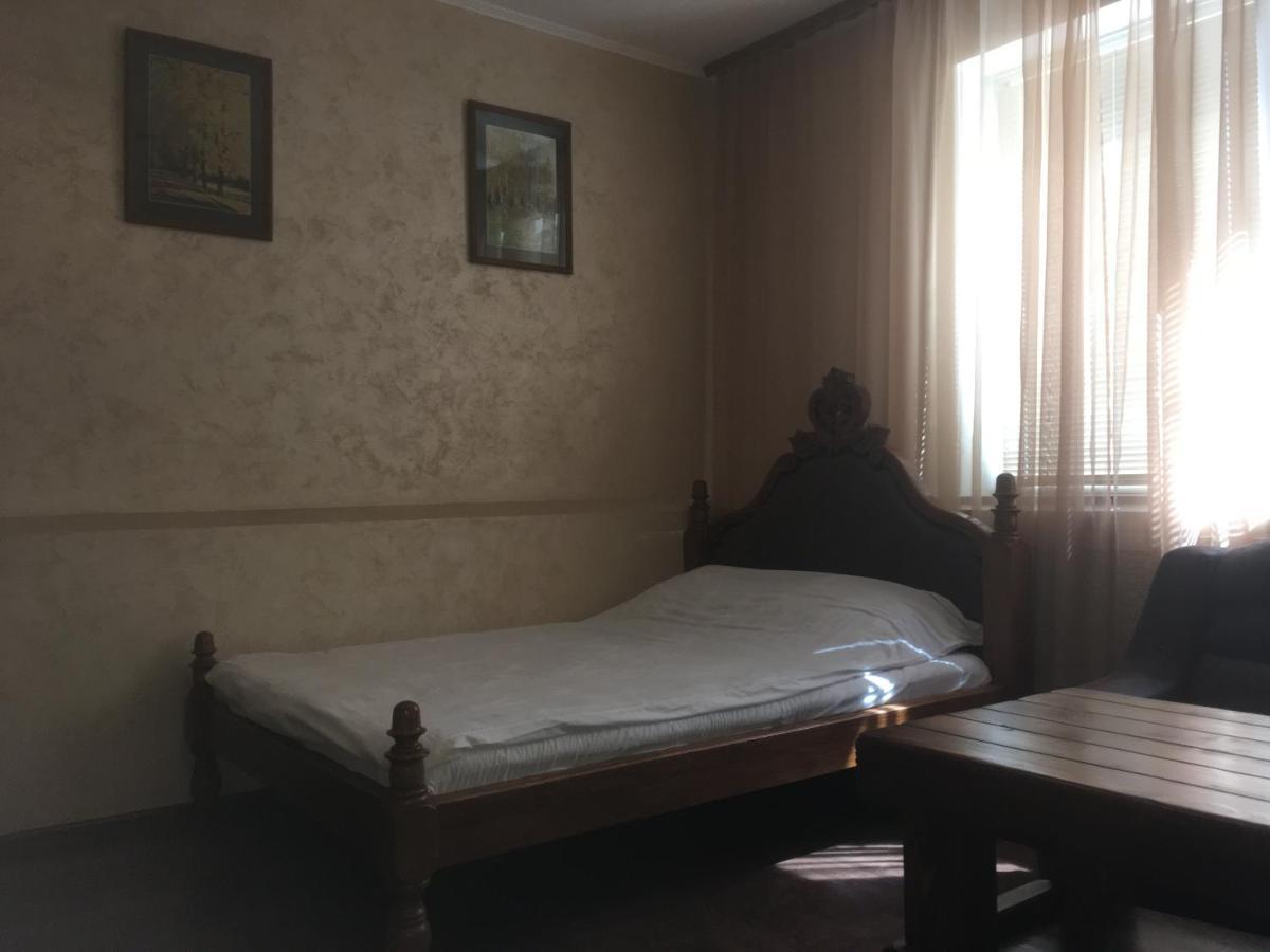 Міні-Готель Нептун Rivne Luaran gambar